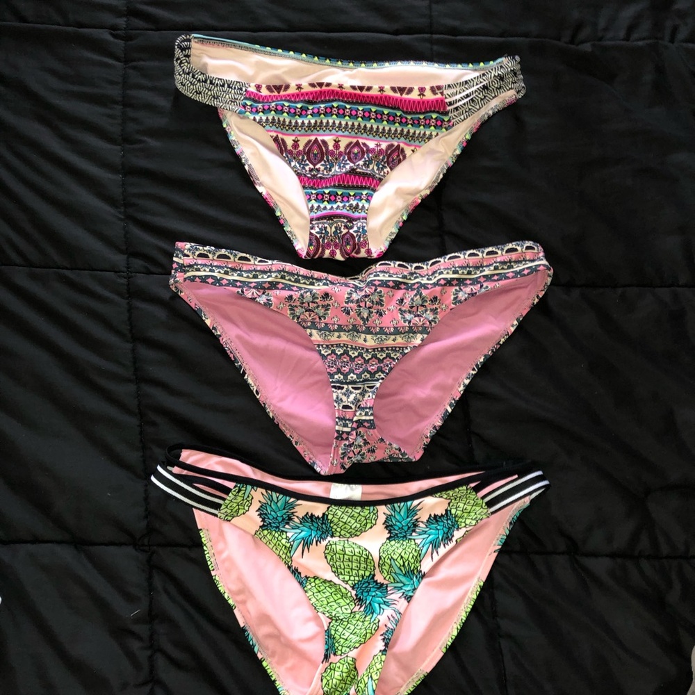 Printed Bikini Bottoms from Target READ DESCRIPTION